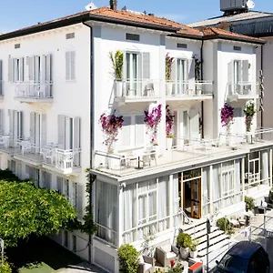 Отель Italia Boutique