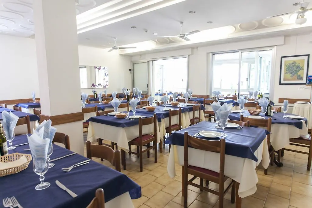 Hotel Superga Ρίμινι 3*,